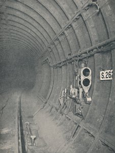 Tunnelsignal und automatische Zugstopps. Londoner U-Bahn, 1926