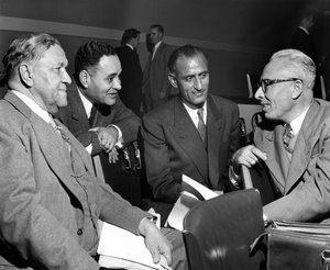 US- und Pakistan-Delegierte bei den Vereinten Nationen, Paris, 1950er Jahre