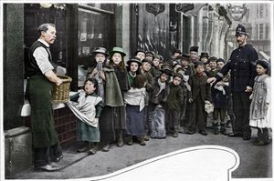 Warten auf Lebensmittelpakete, Cheapside, ca. 1903