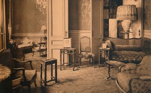 Warteraum im Ministerbüro der kubanischen Botschaft in Brüssel, Belgien, 1927 von Unbekannt
