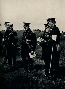 Mit General French bei Armeemanövern, 1912
