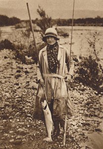 Mit einem Fang in Tokanu, Neuseeland, um 1927, 1937 von Unbekannt