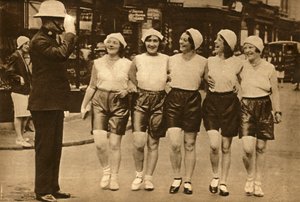 Frauen in Shorts, 1930, 1933