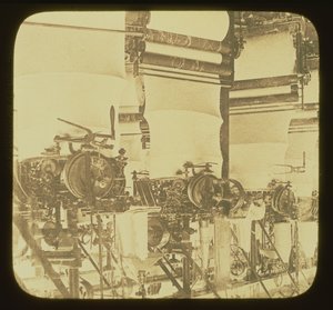 Strickmaschinen in Betrieb in der Wolsey-Wollfabrik, Leicestershire, um 1850