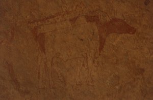 Algerien, Sahara-Wüste, Nationalpark Tassili-n-Ajjer, Fundstelle Sefar, Felsmalerei eines Stiers