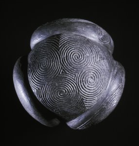 Geschnitzter Ball von Glass Hill, Towie, Aberdeenshire, Neolithikum, ca. 3000 v. Chr.