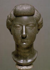 Kopf von Livia Drusilla (56 v. Chr.-29 n. Chr.) römisch, ca. 30 v. Chr. (Basalt) von Unbekannt