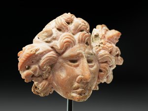 Kopf der Medusa, aus Baktrien oder Gandhara, 2.-1. Jahrhundert v. Chr. von Unbekannt