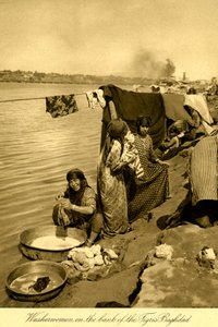 Irak - Wäscherinnen am Ufer des Tigris