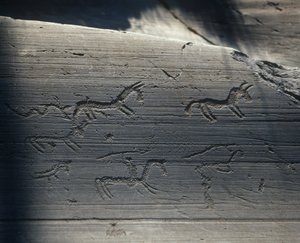 Italien, Lombardei, Camonica-Tal, Petroglyphen auf Felsen