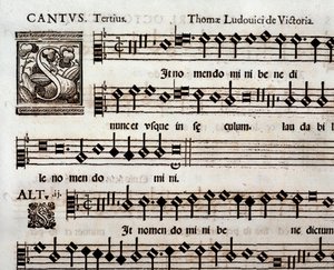 Seite der Partitur von In nomen domini Psalm von Tomas Luis de Victoria von Unbekannter Künstler