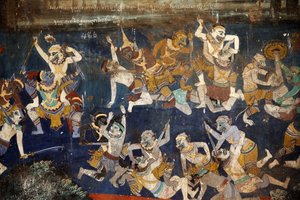 Das Innere der Silberpagode ist mit Wandgemälden bedeckt, die Geschichten aus dem Reamker darstellen, d.h. die Khmer-Version des klassischen indischen Epos, das Ramayana. Einige Abschnitte der Wandgemälde sind beschädigt und verwittert. Die Wandgemälde wur