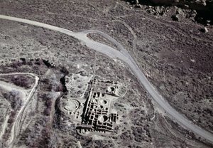 Ansicht einer alten Siedlung der Anasazi, Chaco Ruins Culture National Park, Chaco Canyon, New Mexico, Vereinigte Staaten von Amerika, Anasazi-Zivilisation