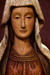 Holzstatue der Heiligen Anna, Rennes, Ille et Vilaine, Frankreich von Unbekannt