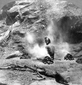Ein Einsiedler, der Buße tut am Gem Lake, Mount Abu, Indien