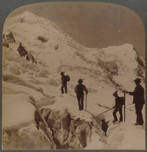 Aufstieg des Mont Blanc - Überquerung des Bossons-Gletschers - Grands Mulets in der Ferne, Alpen, 1901