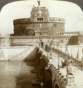 Brücke und Burg von St. Angelo, Rom, Italien von Underwood and Underwood