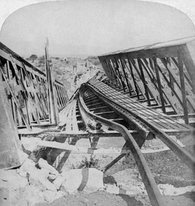 Eisenbahnbrücke über den Vals-Fluss bei Kroonstad, gesprengt von den Buren, Südafrika