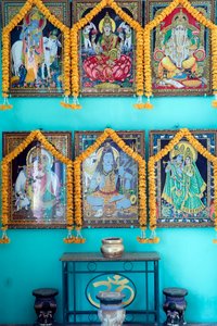 Hindu-Gottheiten, Sri Thenday Yutthapani Tempel, Ho-Chi-Minh-Stadt, Vietnam von Unknown