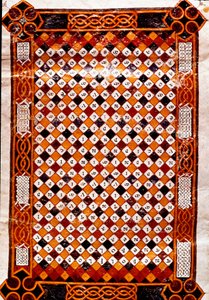 Gedenklabyrinth Seite bedeckt mit einem digitalen Labyrinth. Miniatur von Florentius aus dem Manuskript „Moralia in Job“ der Abtei Valeranica (San Pedro de Berlanga in Kastilien) mit Kommentaren von Papst Gregor I. (540-604), 9. Jahrhundert. Madrid, Nation