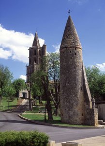 Tor der Stadt und der Kirche von Avignonet in Lauragais (31), Überreste eines Katharerlandes, das 1229 zerstört wurde.