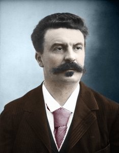 Porträt des französischen Schriftstellers Guy de Maupassant (1850-1893) von Unknown artist
