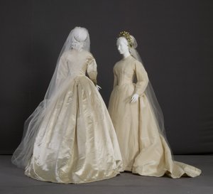 Hochzeitskleider von Unknown artist