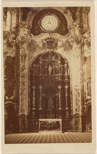 [Innenraum einer unidentifizierten Kirche]