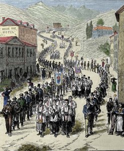 Ansicht der Prozession von der Station zur Grotte von Lourdes in den Hohen Pyrenäen, wo die Jungfrau Maria 1858 Bernadette Soubirous (1844-1879) erschien, heute ein Wallfahrtsort. Gravur aus dem 19. Jahrhundert von Unknown artist