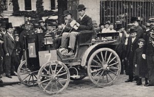 Wettbewerber bei einem pferdelosen Autorennen, Automobil von Unknown photographer