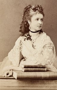 Porträt von Pauline Lucca von Unknown photographer
