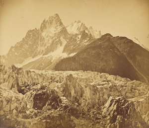 Der Mont-Blanc (Haute-Savoie), Der Gletscher des Bois und die Aiguille des Charmoz
