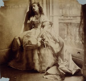 Studie eines Mädchens, das am Fenster sitzt, ca. 1855-65 von Viscountess Hawarden