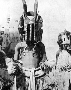 Visiermaske der Hochlandbewohner, Afrika, 1936