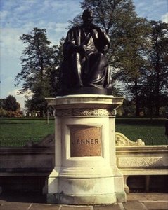 Statue von Dr. Edward Jenner