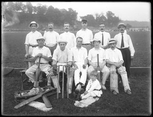 Gruppenporträt des Holdsport Cricket Clubs, ca. 1911-12