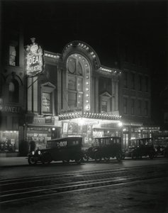 Ideal Theatre, 693 Eighth Avenue, an der 49th Street, ca. 1916-17