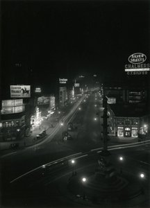 Nachtansicht im Columbus Circle, ca. 1910-21