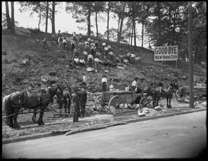 Nördliche Grenze von New York City an der Broadway und 263rd Street, Bronx, Blick nach Norden, 8. Juni 1914 von William Davis Hassler