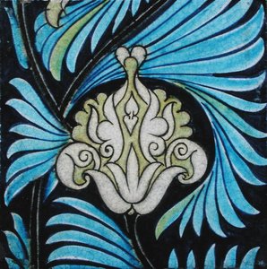 Fliese mit persischem Blumenmuster