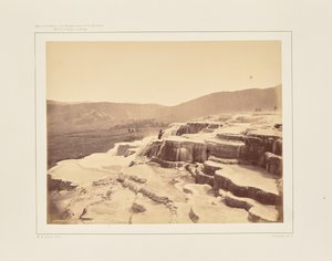 Mammoth Hot Springs am Gardiner