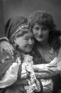 Mary Anderson 1859-1940, amerikanische Bühnenschauspielerin, und Mrs. Stirling, 1890