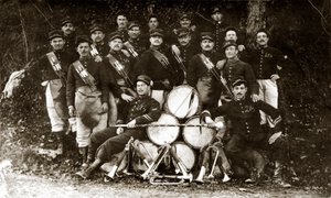 Fanfare des 122. französischen Infanterieregiments während des Ersten Weltkriegs 14-18 (s/w Foto)