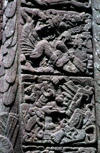 Hieroglyphen auf Stela D in Quirigua, Izabal, Guatemala, Spätklassische Periode, ca. 600-900 n. Chr. (Foto) von Hippolyte Lalaise Devéria