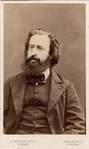 Pariser Kommune (1871): Porträt von Theophile Ferre (1846-1871), Mitglied der Kommune. Fotografie Appert. Dim. 10,5X6,3 cm von Frederick (attr. to) Barnard