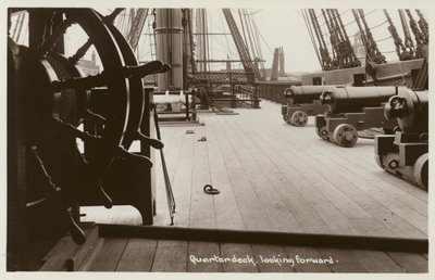 Achterdeck der HMS Victory, Blick nach vorne von (after) English photographer