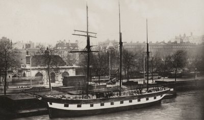 The Friend Ship, Charing Cross Pier von (after) English photographer