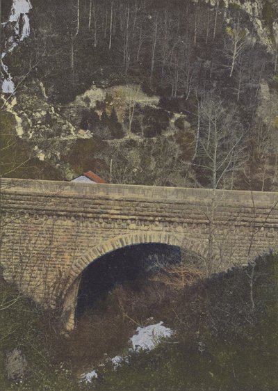 Die Höllenbrücke (Farbfoto) von (after) French Photographer