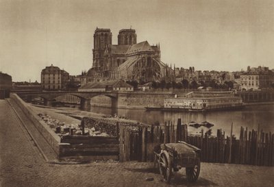 Der Chor von Notre-Dame von (after) French Photographer