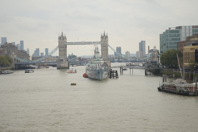 London Bridge über die Themse im Herzen Londons von Albert Mansour